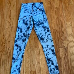 DYI Blue Tie Dye High Rise Yoga Pants Leggings S‎ read